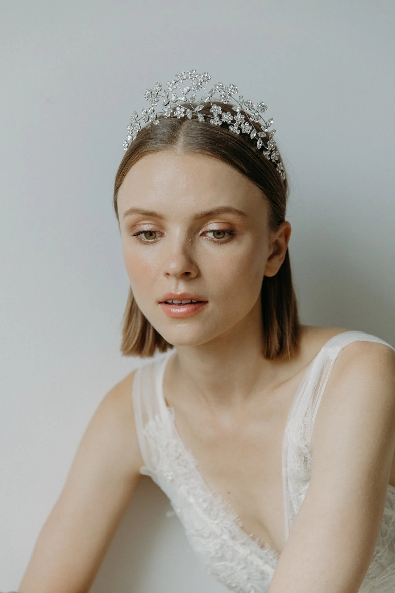 ティアラページ RENTAL][Violet Tiara]by JENNIFER BEHR｜JULIEBRIDAL ブライダル